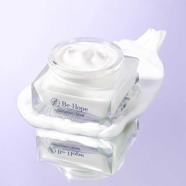 be-hope-comforting-cream-texture Be-Hope Kosteuttava ja rauhoittava voide